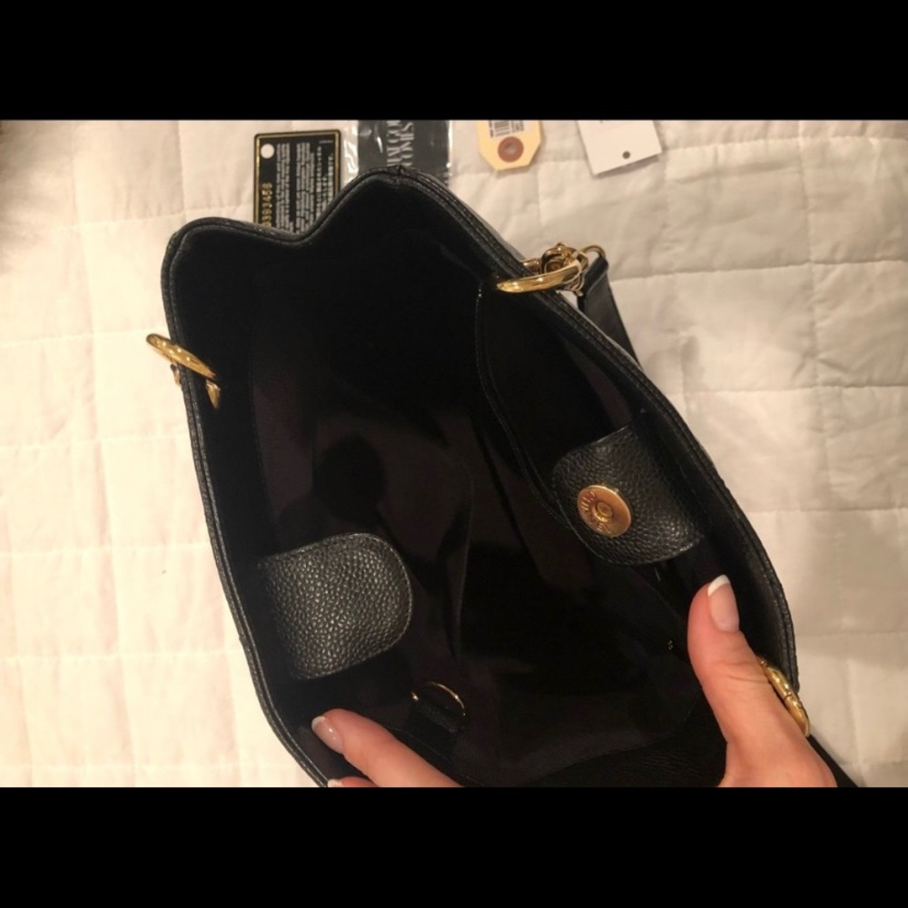 PST authentic CHANEL tote black handbag - Picture 6 of 9